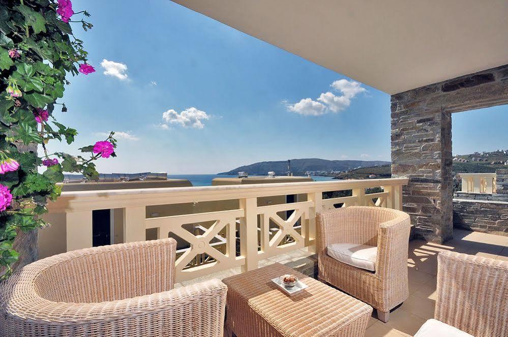 Aithra Apartments & Suites กาวริยอน ภายนอก รูปภาพ